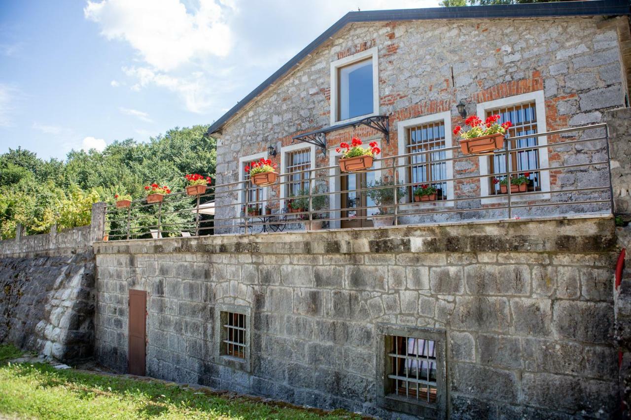 Villa Anton - The Old Dairy Hrusica  Extérieur photo
